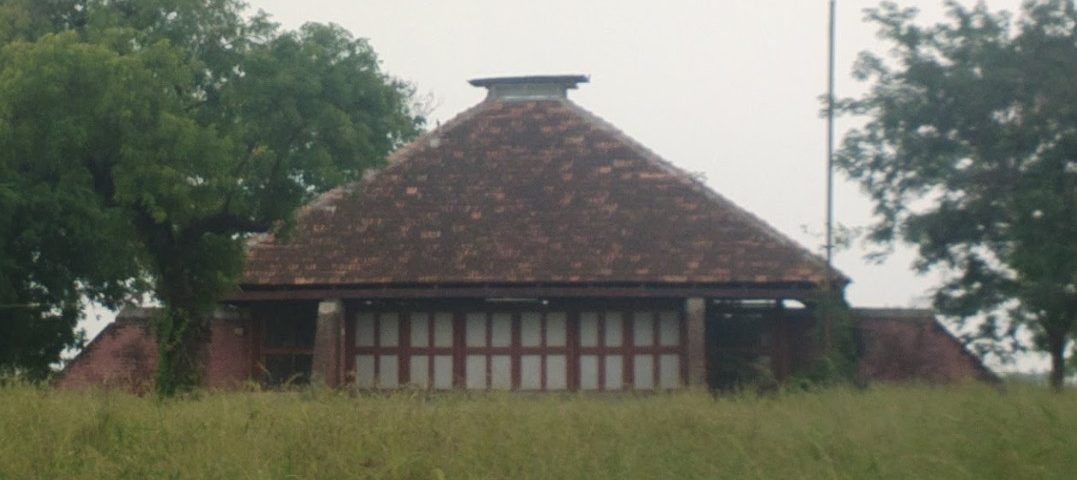 Eglise Anglicane à Bharuch de l'architecte Bernard Kohn